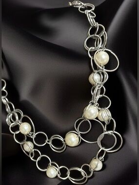Elegant Two Layered Silver-Tone Chain Necklace with Faux Pearl Beads